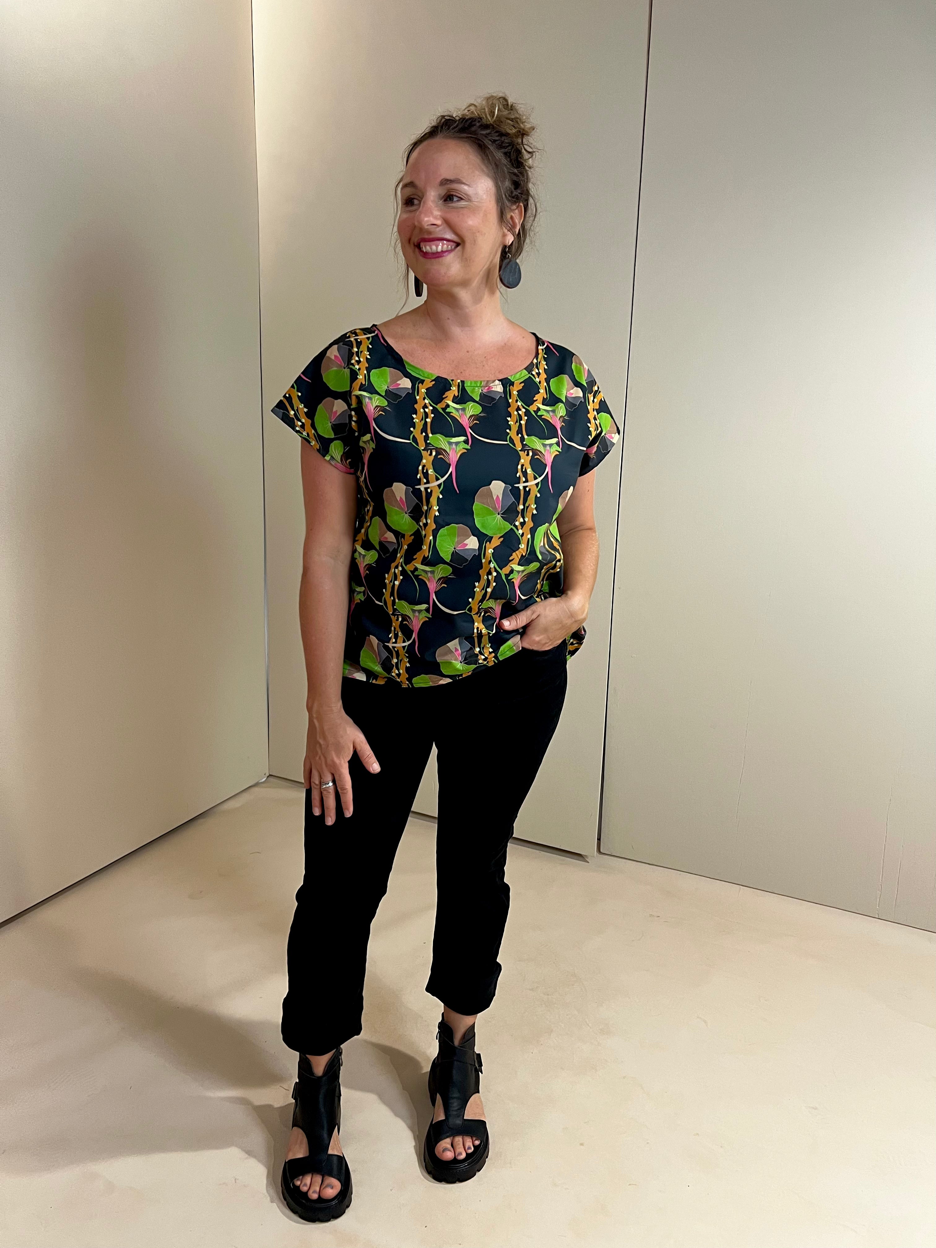Breeze Top - Nasturtium Black
