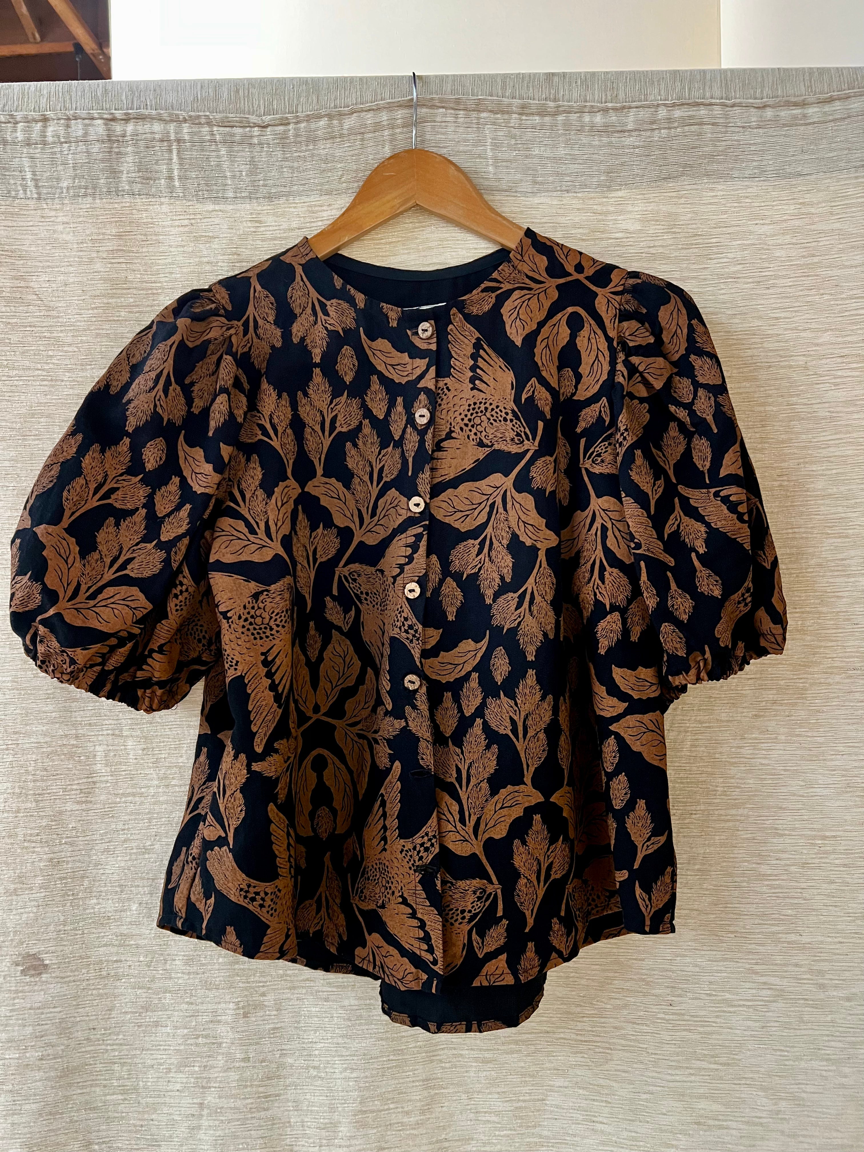 SAMPLE Linen Puff Top - Burdock & Bird (Small)