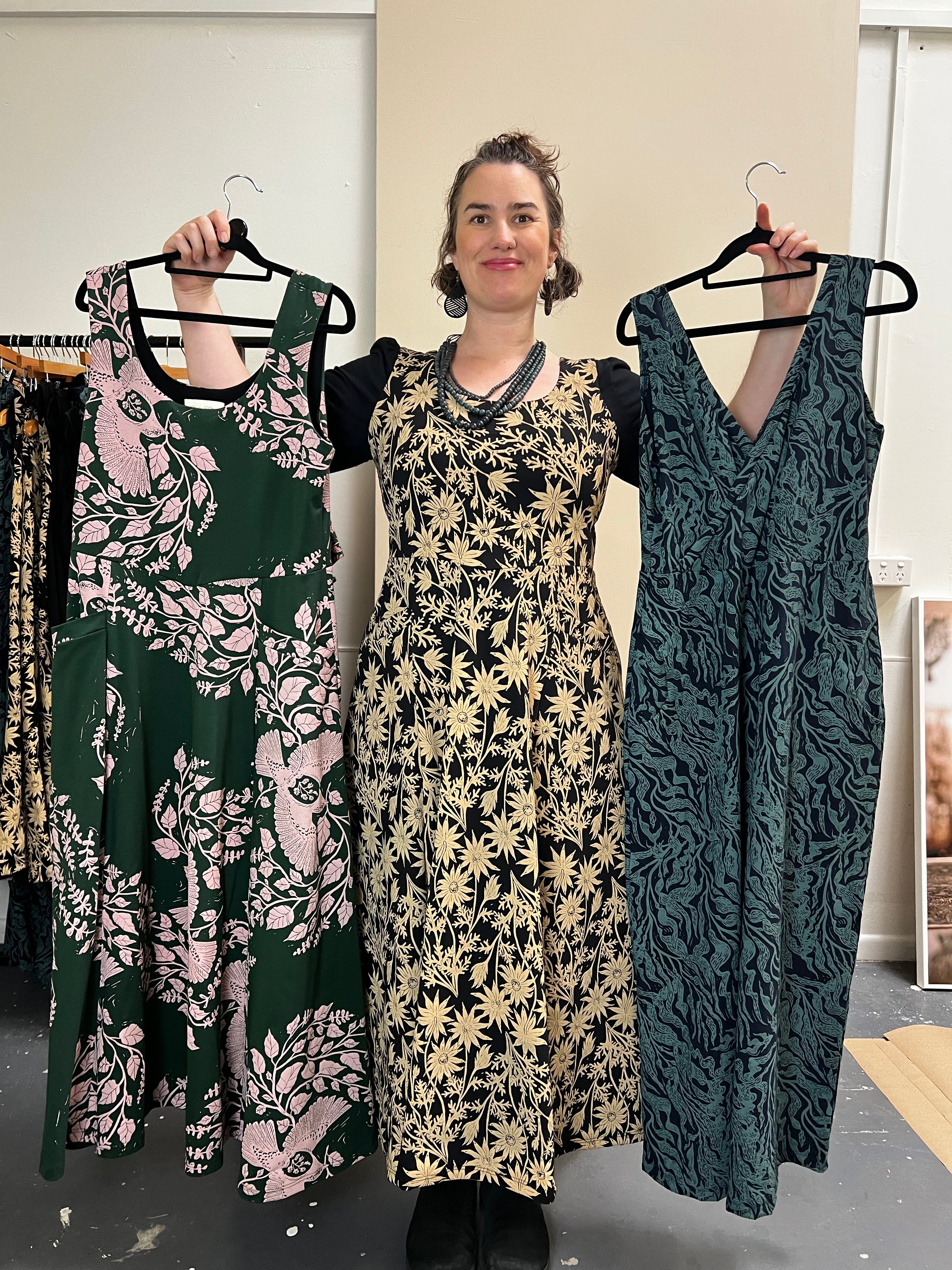 Flow Dress Stretch Cotton - Kelp Garden