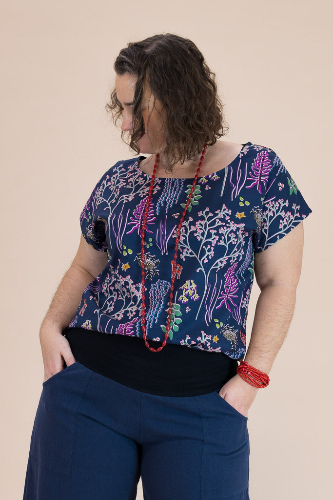 Boxy Cotton Breeze Top – Botanist Print