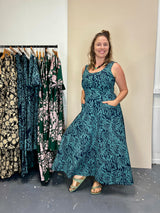 Flow Dress Stretch Cotton - Kelp Garden