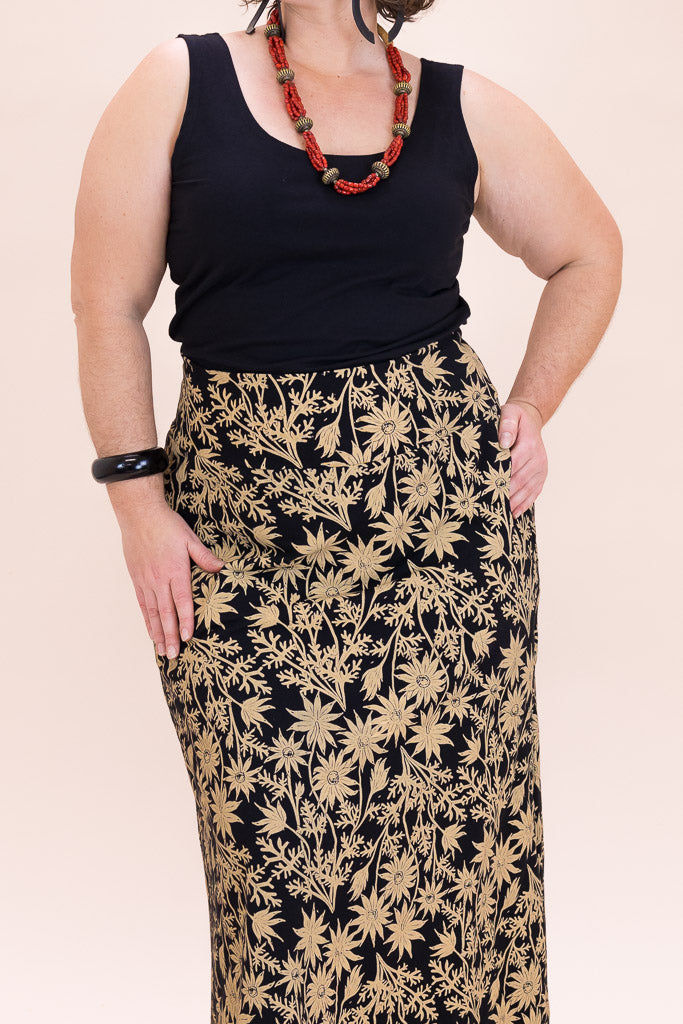 Stretch Maxi Skirt - Straw Flannel Flower