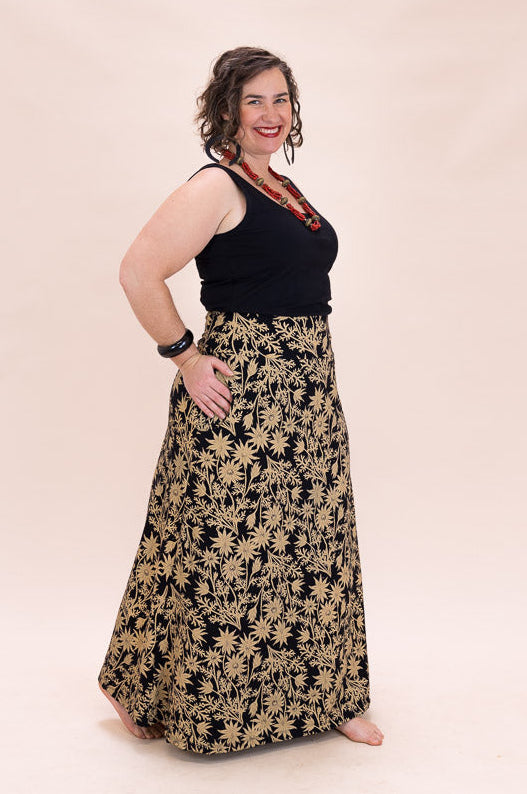 Stretch Maxi Skirt - Straw Flannel Flower