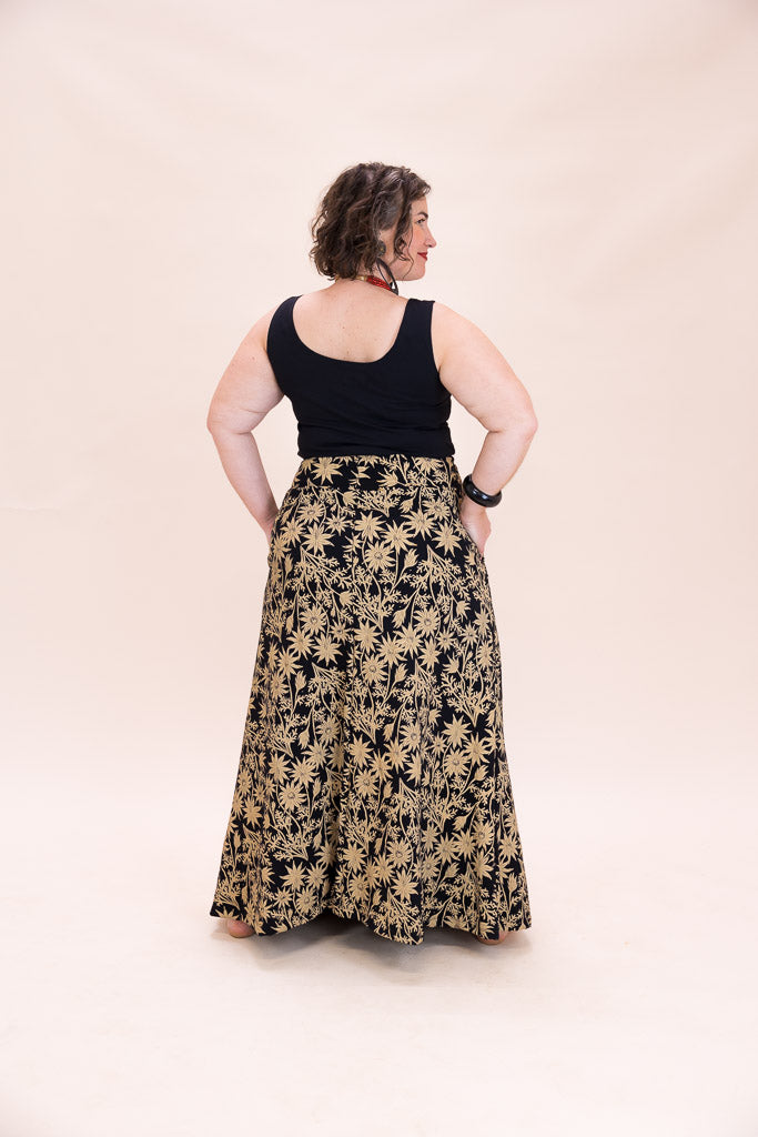 Stretch Maxi Skirt - Straw Flannel Flower