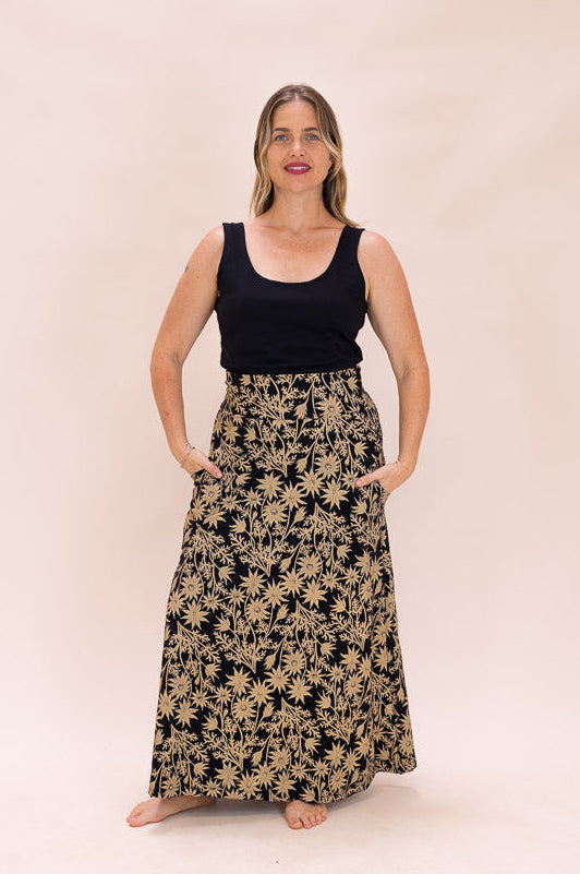 Stretch Maxi Skirt - Straw Flannel Flower