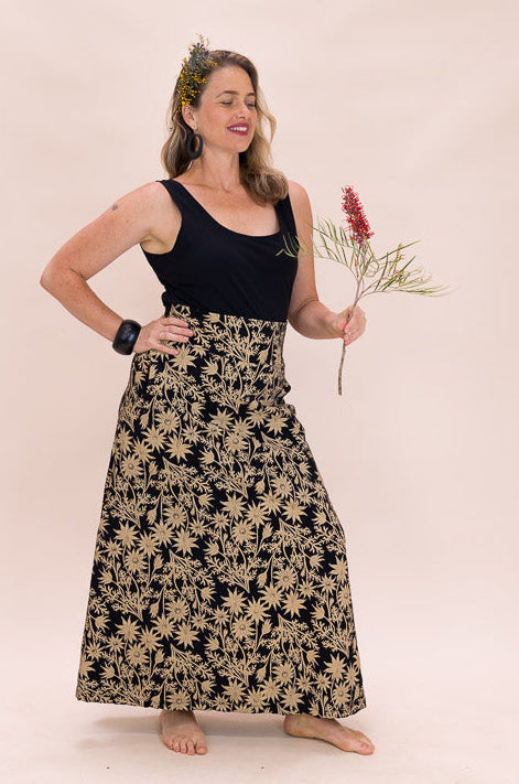 Stretch Maxi Skirt - Straw Flannel Flower