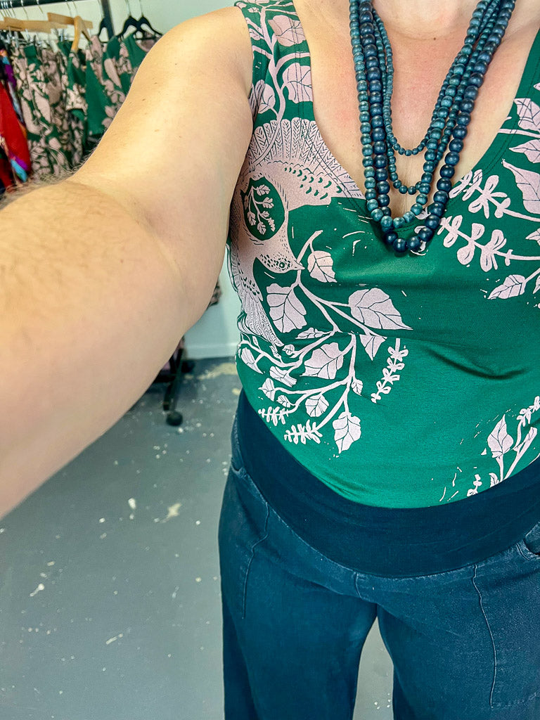 Organic Stretch Tank - Spirit of Tulsi