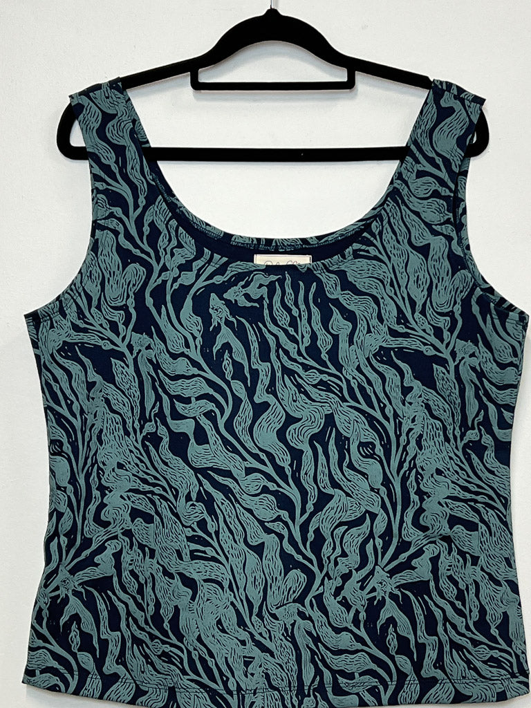 Organic Stretch Tank - Kelp Garden