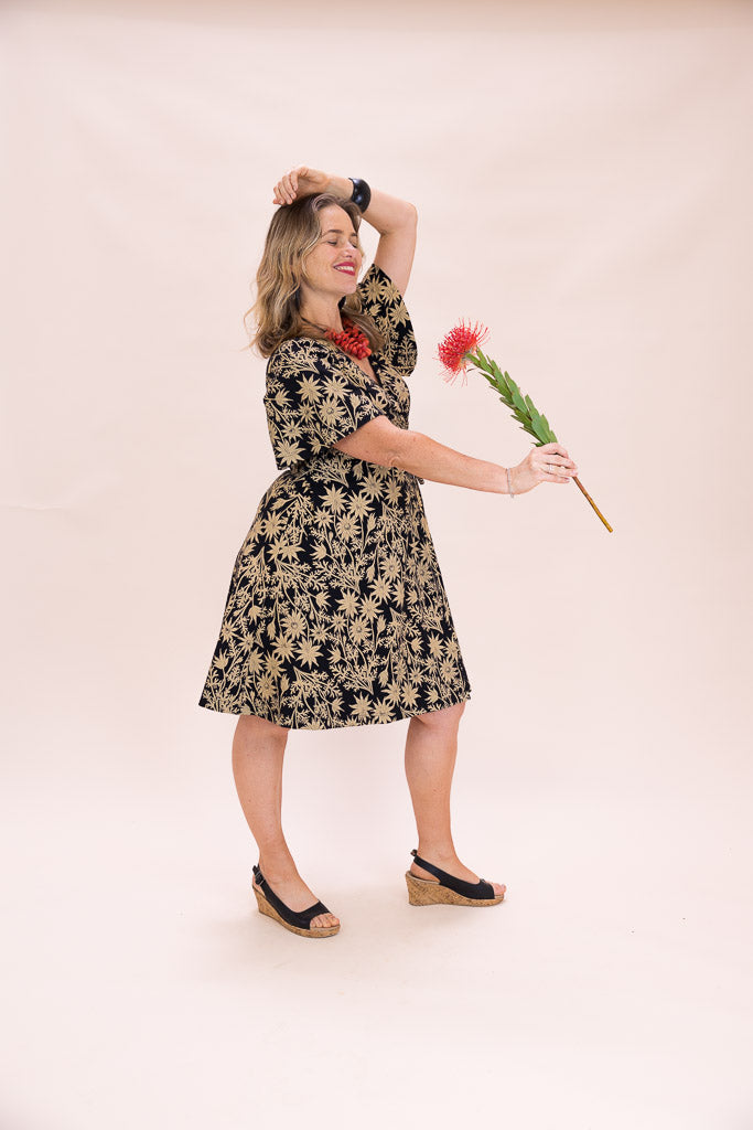 Stretch Wrap Dress - Straw Flannel Flower